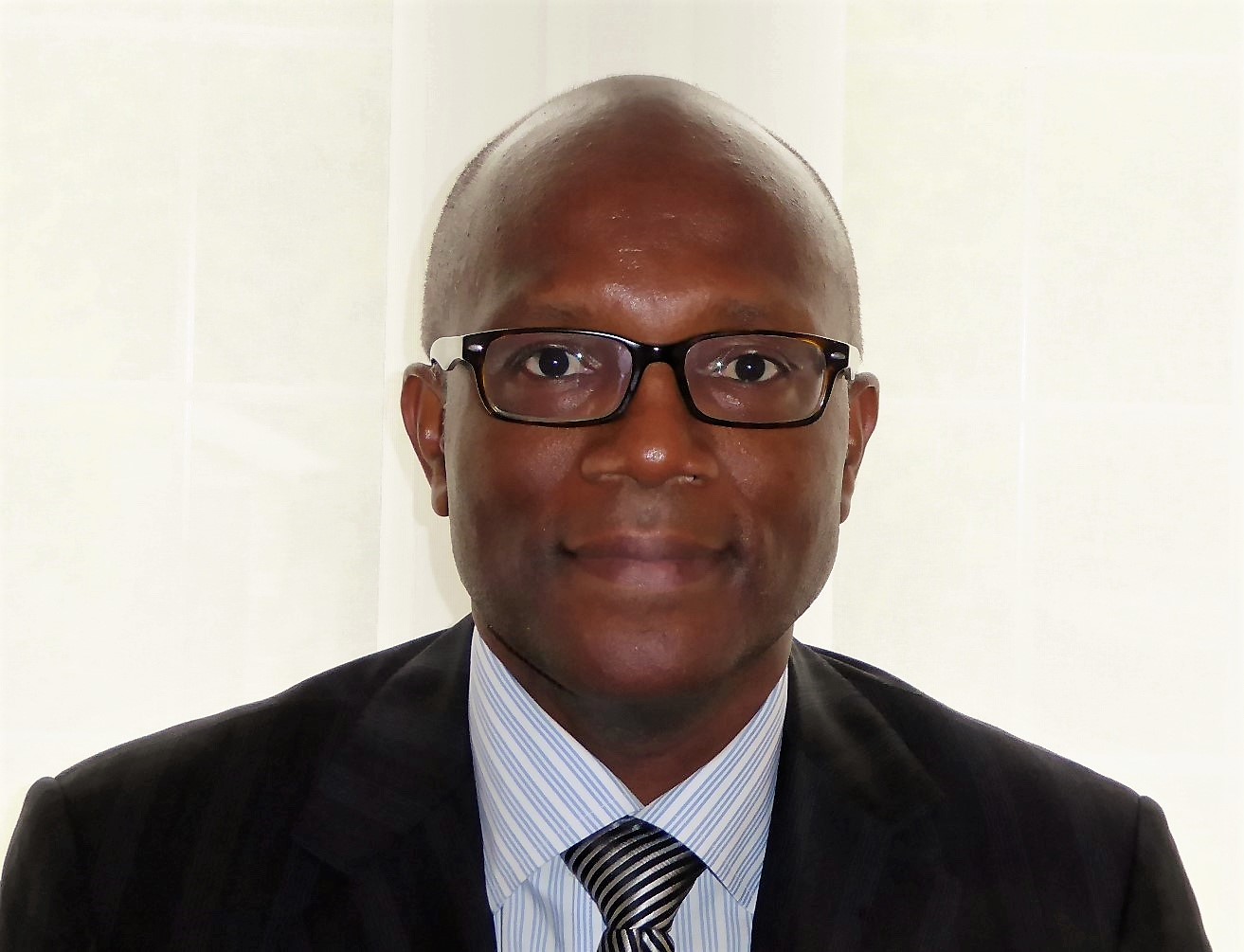 Dr Maxwell Asante | Gastroenterology | Sevenoaks Medical Centre