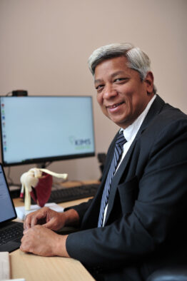 Bijayendra Singh, Orthopaedic Upper Limb Consultant at KIMS Hospital