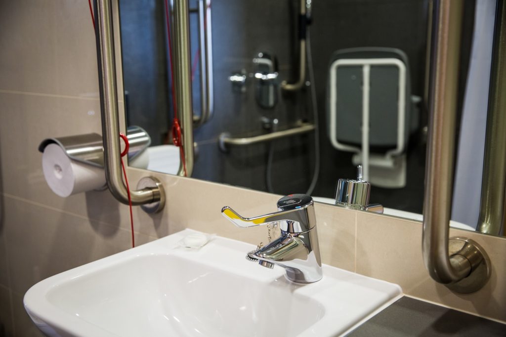 Private Hospital Bedroom & Patient Information KIMS Hospital, Kent