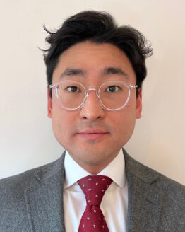 Mr Young Seok Cho, Trauma and Orthopaedic Consultant in Kent